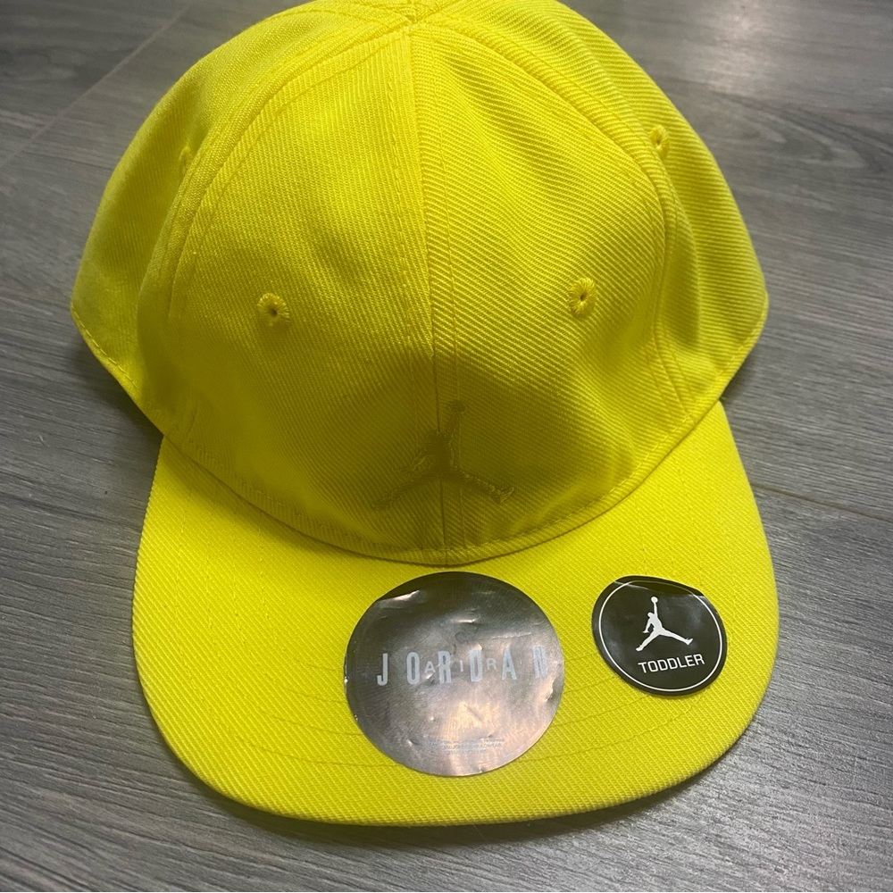 ⚫️ Toddler Jordan brand SnapBack hat